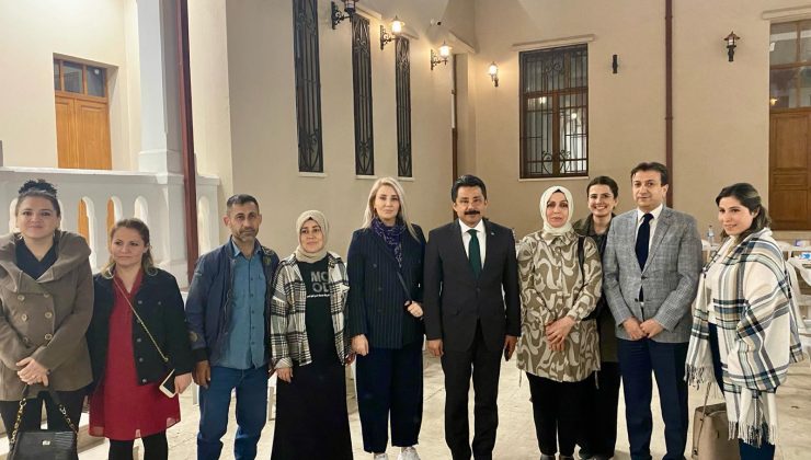 İskenderun kaymakamlık personeli ve aileleri iftarda kaymakamlarla bir araya geldi