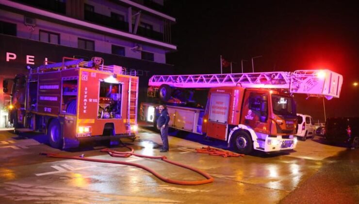 Yangında iki kişi hayatını kaybetti