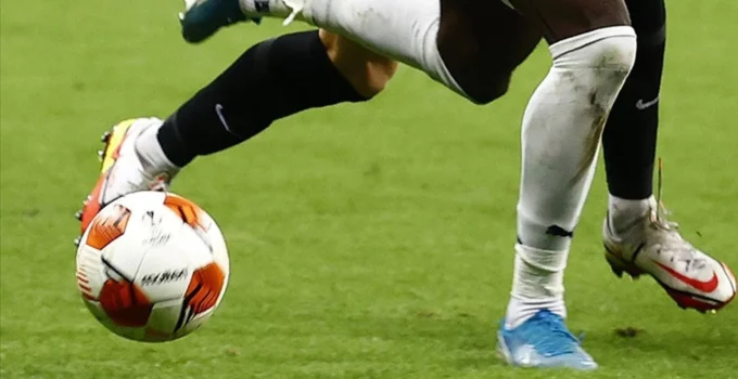 Futbol bahis operasyonu: Çok sayıda isim gözaltına alındı