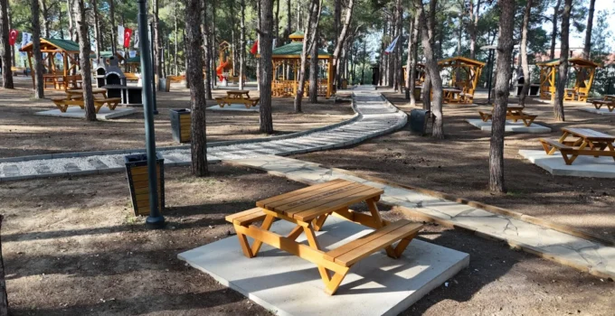 İskenderun Orman Parkı Hizmete Açıldı